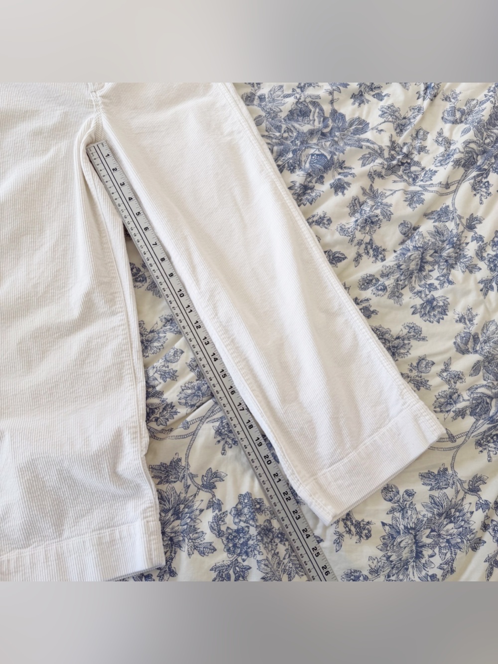 Madewell Pants Womens 25 Emmett White Wide Leg Corduroy Patch Pockets - Picture 5 of 8